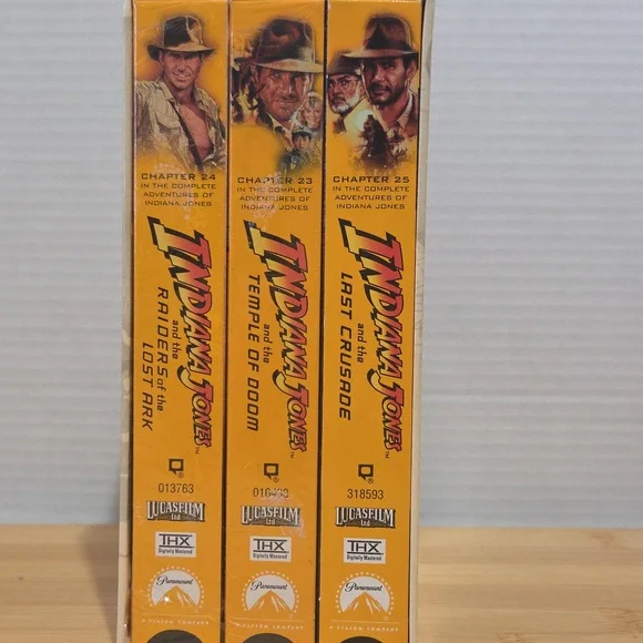 Indiana Jones VHS Box Set - Picture 4 of 5